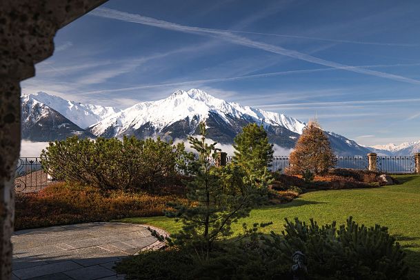Lärchenhof Natur - Garten mit Blick ins Inntal