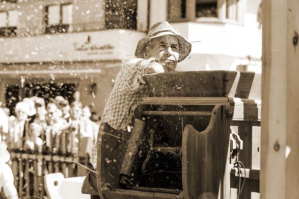Traditionelles Handwerk - Handwerksfest Seefeld (94) Sepia