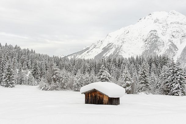 weitwandern-etappe-2-huette-im-feld-1
