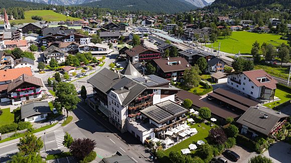 Drohnenaufnahme Hotel Bergland