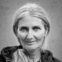 Hüttenwirtin Christine Ackermann von der Scharnitzer Alm im Karwendelgebirge - Portrait in schwarz-weiss
